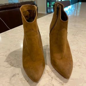 Vince Camuto camel suede booties - size 8.5